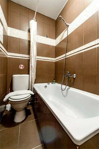 Гостиница Dream House Санкт-Петербург Комфорт 3х местн. 20м2-12